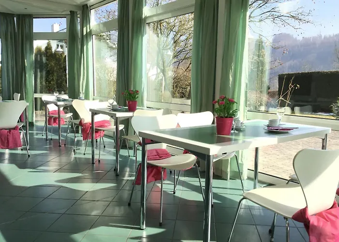 מלון Gartenhotel Salzach 3*