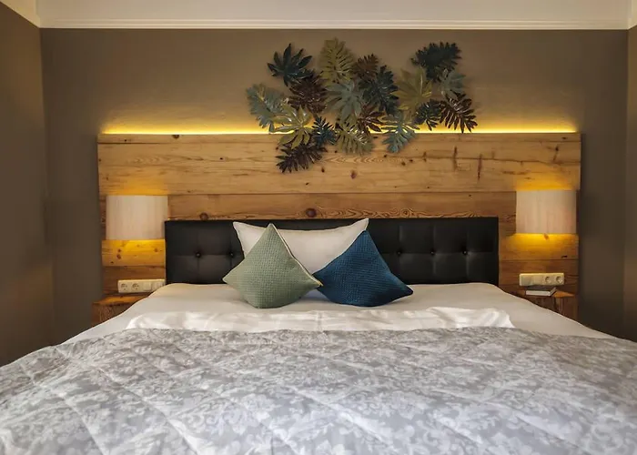 מלון Gartenhotel Salzach