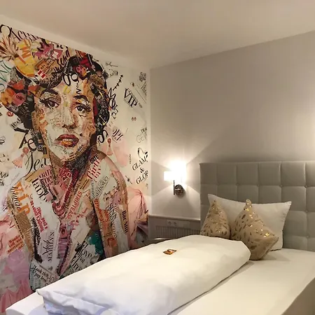 Gartenhotel Salzach Hotel Burghausen