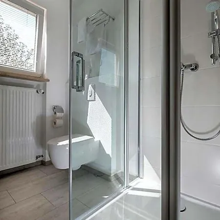 מלון Gartenhotel Salzach